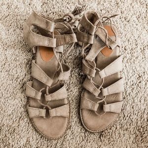 Lace up Sandals